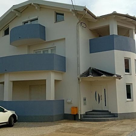 Apartman De Velika Gorica Esterno foto