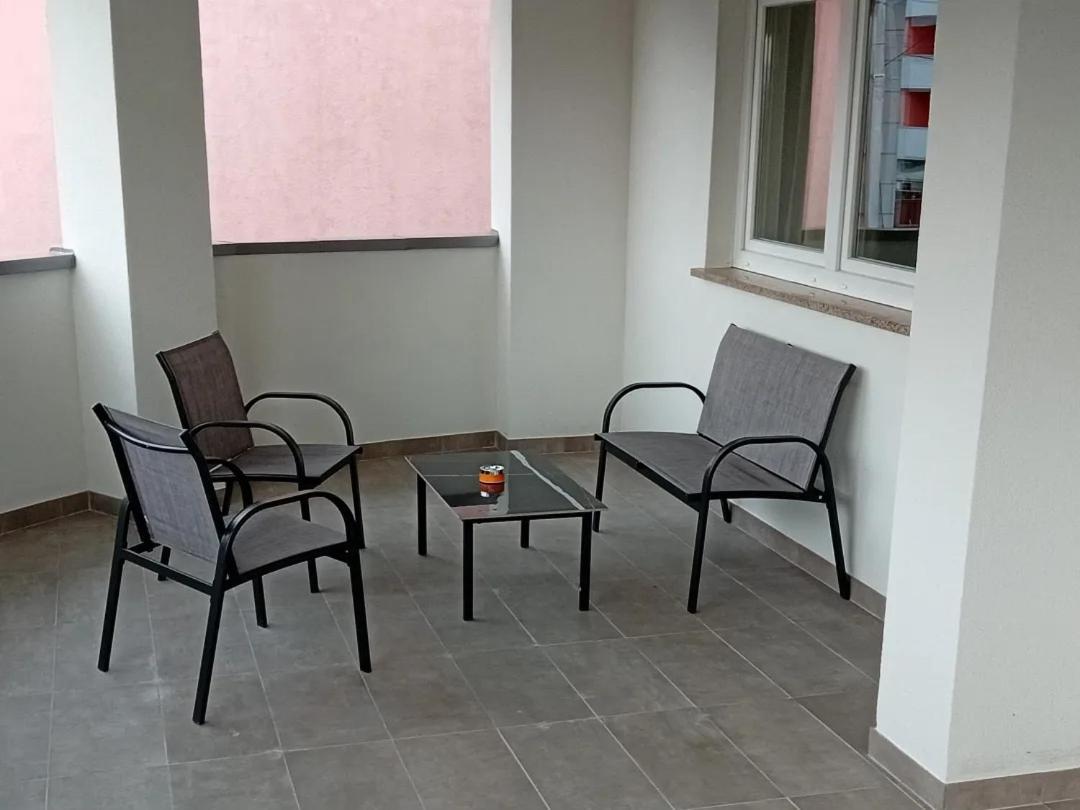 Apartman De Velika Gorica Esterno foto